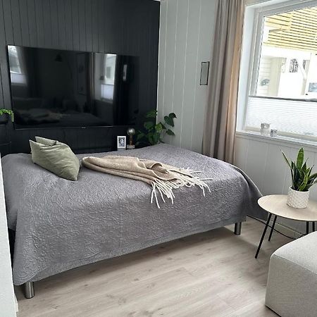 Lofoten Kabelvag-Small Apartment ภายนอก รูปภาพ
